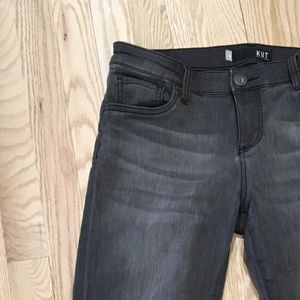 Never worn KUT grey cropped skinnies